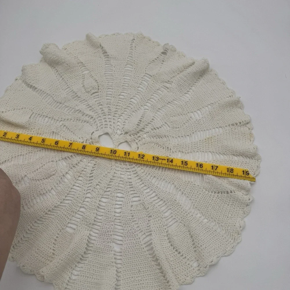 Vintage Crochet Doilies &‎ Table Runner Lot 6pc Ivory Farmhouse Cottage Cotton